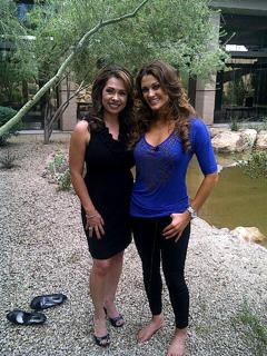 Eve Torres feet photo thumbnail