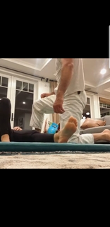 Eve Torres feet photo thumbnail