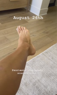 Eve Torres feet photo thumbnail