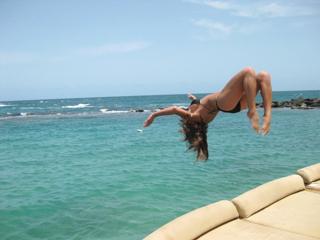 Eve Torres feet photo thumbnail