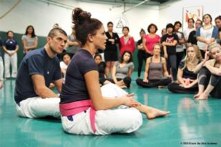 Eve Torres feet photo thumbnail