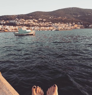 Evelina Nikoliza feet photo 8