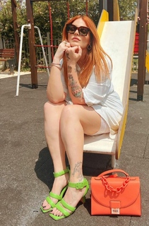 Evelina Nikoliza feet photo 6