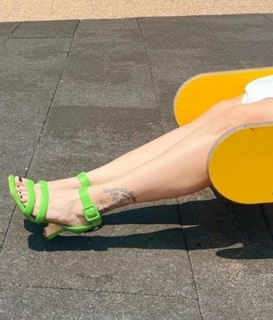 Evelina Nikoliza feet photo 5