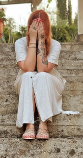 Evelina Nikoliza feet photo 4