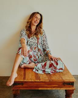 Evelina Papoulia feet photo 3