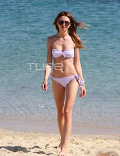 Evelyn Kazantzoglou feet photo 3