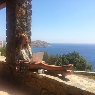 Evelyn Kazantzoglou feet photo 14