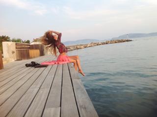 Evelyn Kazantzoglou feet photo 3