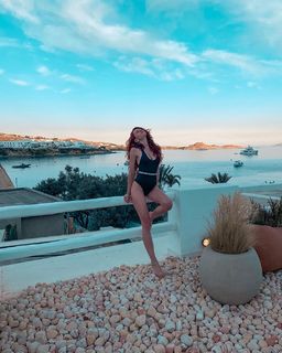 Evelyn Kazantzoglou feet photo 13