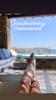 Evelyn Kazantzoglou feet photo 2