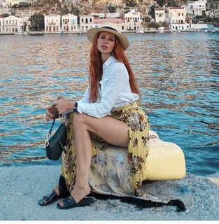 Evelyn Kazantzoglou feet photo 4
