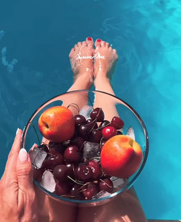 Evelyn Kazantzoglou feet photo 6