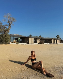 Evelyn Kazantzoglou feet photo 3