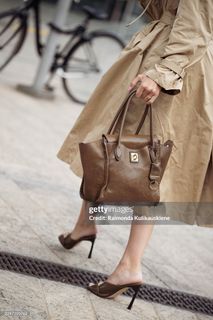 Evelyn Kazantzoglou feet photo 4