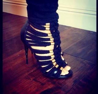 Evelyn Lozada feet photo thumbnail