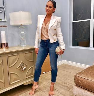 Evelyn Lozada feet photo thumbnail