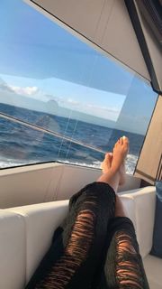 Evelyn Lozada feet photo thumbnail