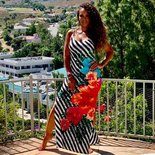 Evelyn Lozada feet photo thumbnail