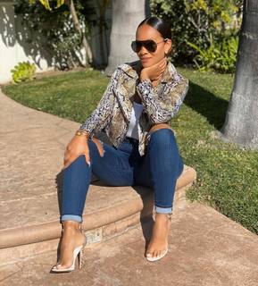 Evelyn Lozada feet photo thumbnail
