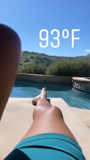 Evelyn Lozada feet photo thumbnail