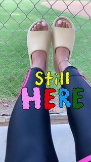 Evelyn Lozada feet photo thumbnail