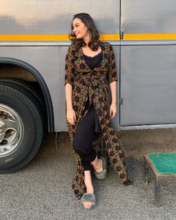 Evelyn Sharma feet photo 9