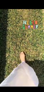 Evelyn Sharma feet photo 1