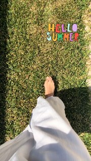 Evelyn Sharma feet photo 20