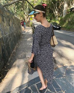 Evelyn Sharma feet photo 20