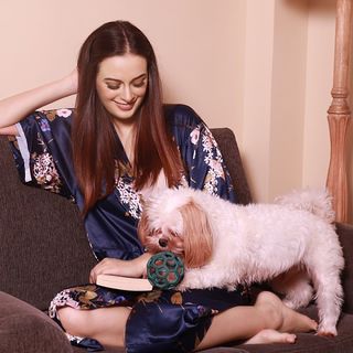 Evelyn Sharma feet photo 3