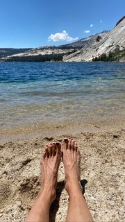 Ever Carradine feet photo 3