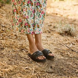 Ever Carradine feet photo 17