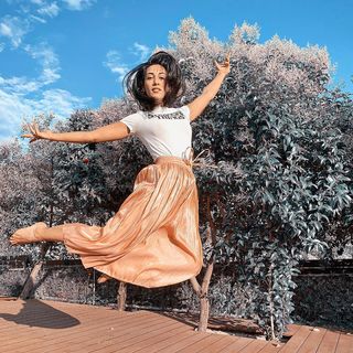 Evgenia Samara feet photo thumbnail