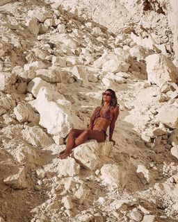 Evgenia Samara feet photo thumbnail