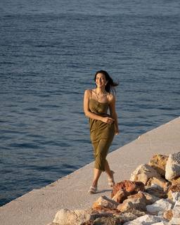 Evgenia Samara feet photo thumbnail