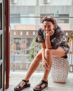 Evgenia Samara feet photo thumbnail