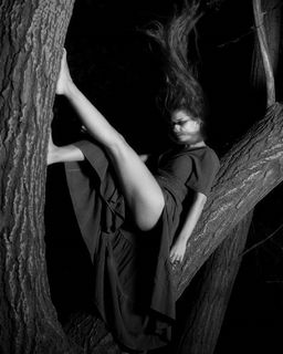 Evi Daelli feet photo 19