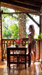 Evi Daelli feet photo 8