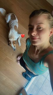 Evi Daelli feet photo 3