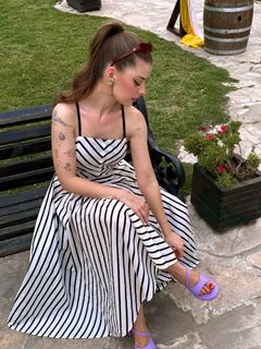 Evi Daelli feet photo 8
