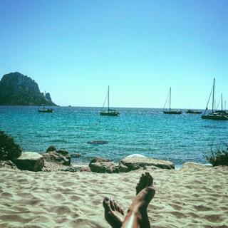 Evi Hanssen feet photo 15