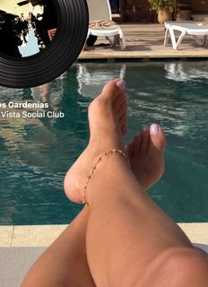 Evi Hanssen feet photo 3