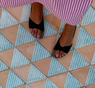 Evi Hanssen feet photo 2
