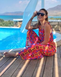 Evridiki Valavani feet photo thumbnail