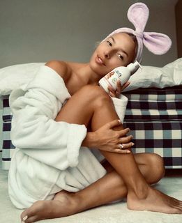 Ewa Chodakowska feet photo 9