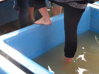 Ewa Farna feet photo thumbnail