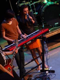 Ewa Farna feet photo thumbnail