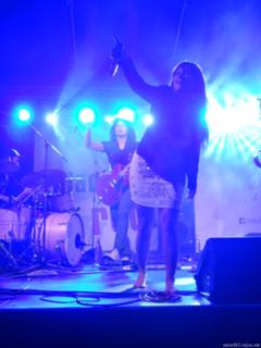 Ewa Farna feet photo thumbnail