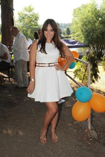 Ewa Farna feet photo thumbnail